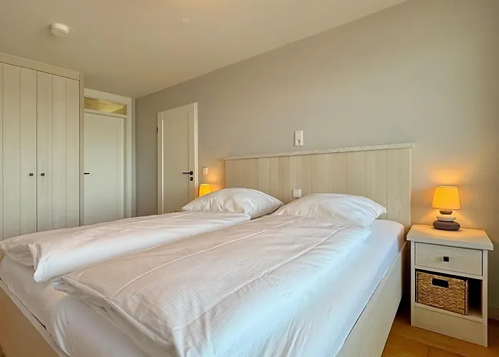 Metropol, Whg 96, Seeseite 5og *